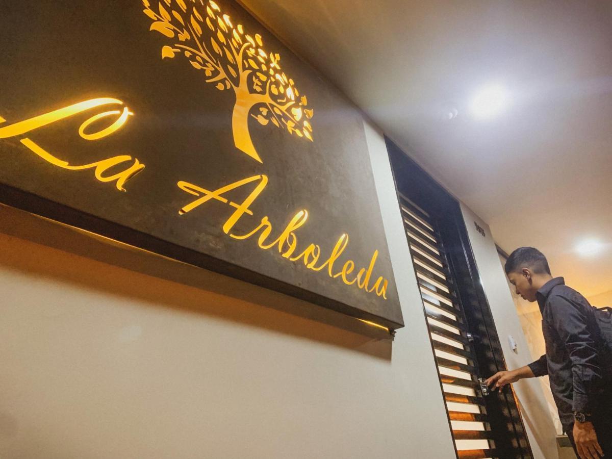 Apartahotel La Arboleda Hc Манисалес Экстерьер фото